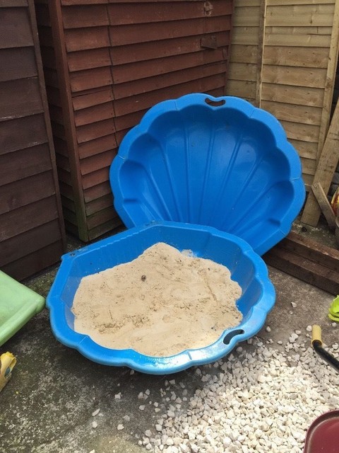 hard sand pit